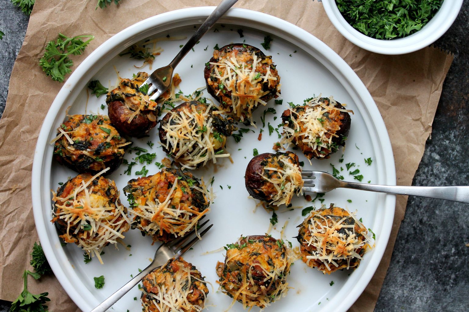 Vegan Chorizo, Spinach, and Artichoke Stuffed Mushrooms - Eat Figs, Not ...